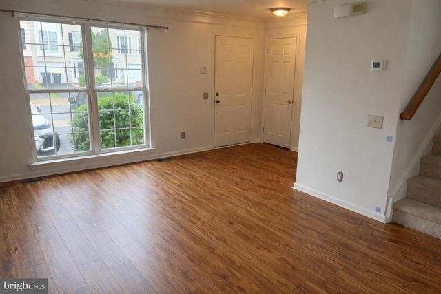 44 LISA DR, Newark, DE 19702