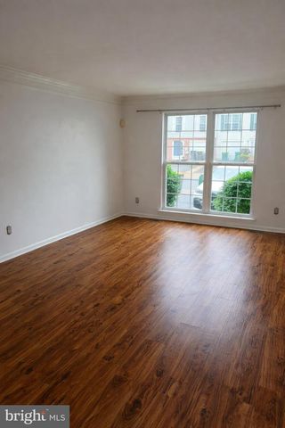 44 LISA DR, Newark, DE 19702