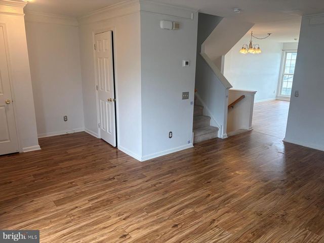 44 LISA DR, Newark, DE 19702