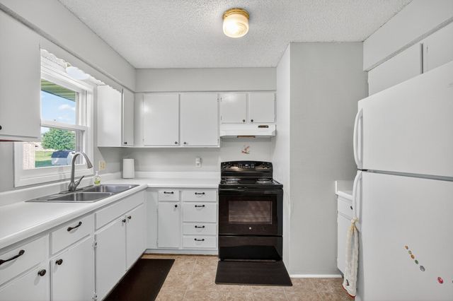 504 NE 10th Street, Grimes, IA 50111