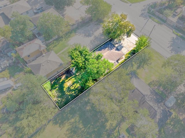 3218 5th Street, Stafford, TX 77477
