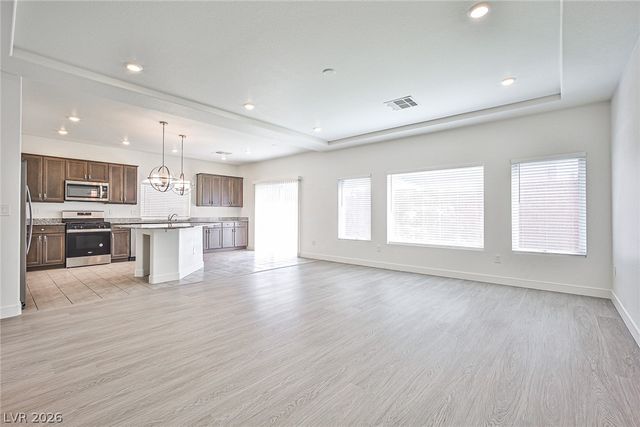6145 Sky River Court, Las Vegas, NV 89118
