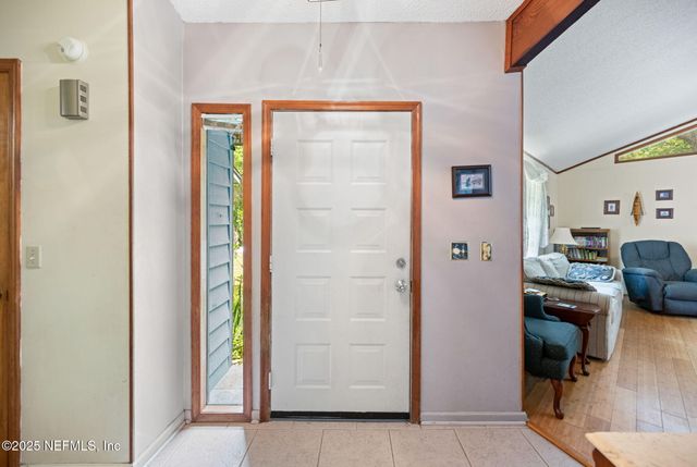 102 ACOSTA CREEK Drive, Satsuma, FL 32189