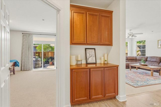 214 Ranch Ct, Novato, CA 94945