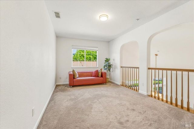 214 Ranch Ct, Novato, CA 94945