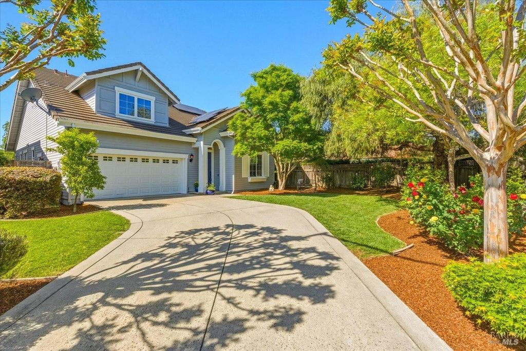 214 Ranch Ct, Novato, CA 94945