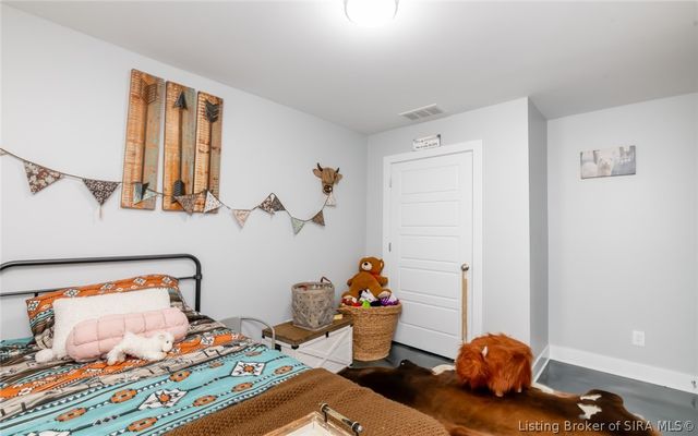 1422 E Elm Street, New Albany, IN 47150