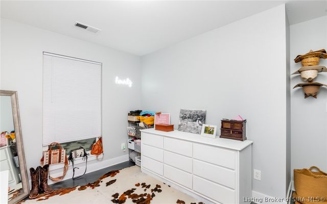 1422 E Elm Street, New Albany, IN 47150