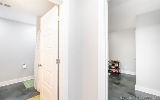 1422 E Elm Street, New Albany, IN 47150