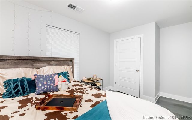 1422 E Elm Street, New Albany, IN 47150