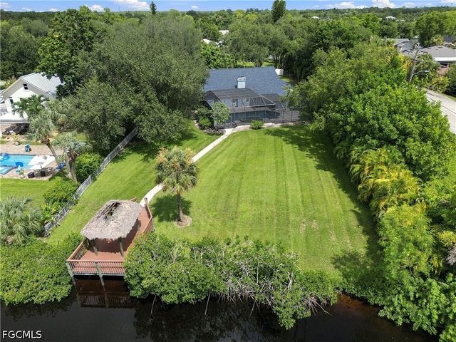 3778 Hidden Acres CIR S, North Fort Myers, FL 33903