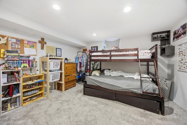 5287 40th Street N, Moorhead, MN 56560