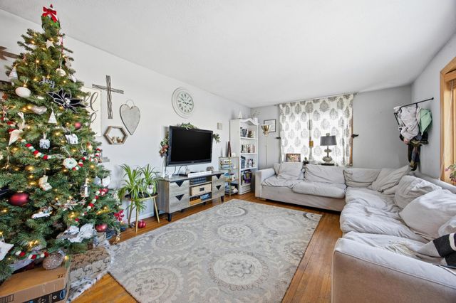 5287 40th Street N, Moorhead, MN 56560