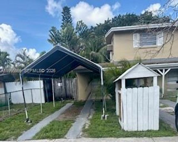 3811 SW 60th Ter Studio, Davie, FL 33314