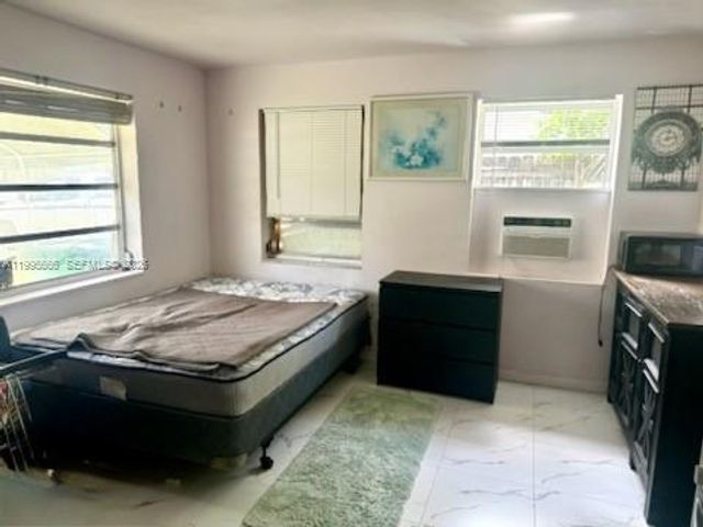 3811 SW 60th Ter Studio, Davie, FL 33314