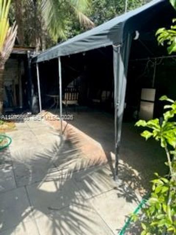 3811 SW 60th Ter Studio, Davie, FL 33314