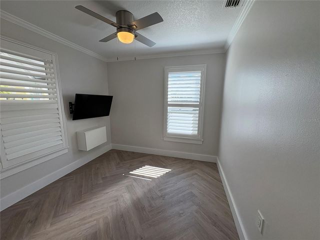 244 IRON AGE STREET, Safety Harbor, FL 34695