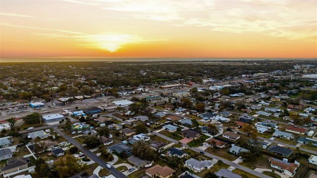 182 ARGUS ROAD, Venice, FL 34293