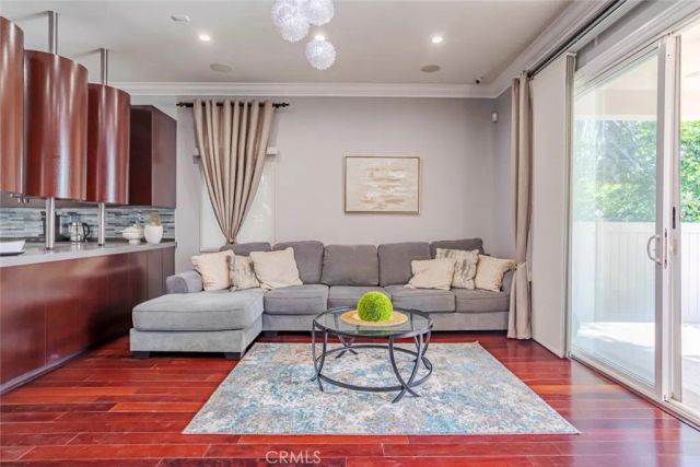 12945 Calvert, Van Nuys, CA 91401