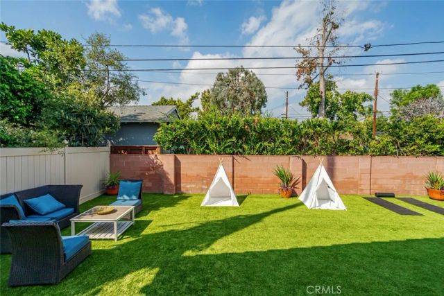 12945 Calvert, Van Nuys, CA 91401