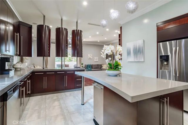 12945 Calvert, Van Nuys, CA 91401