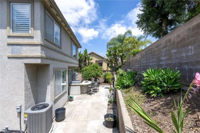 650 Ziegler Way, Placentia, CA 92870
