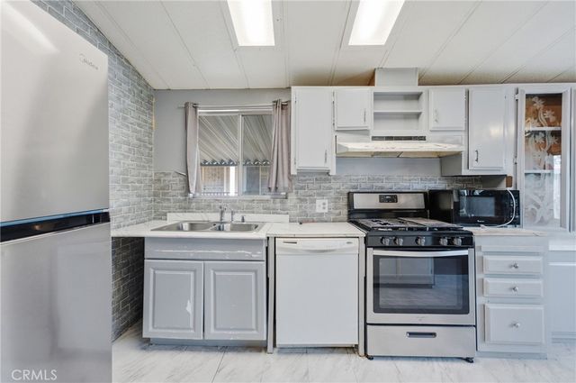 2686 W Mill Street 114, San Bernardino, CA 92410