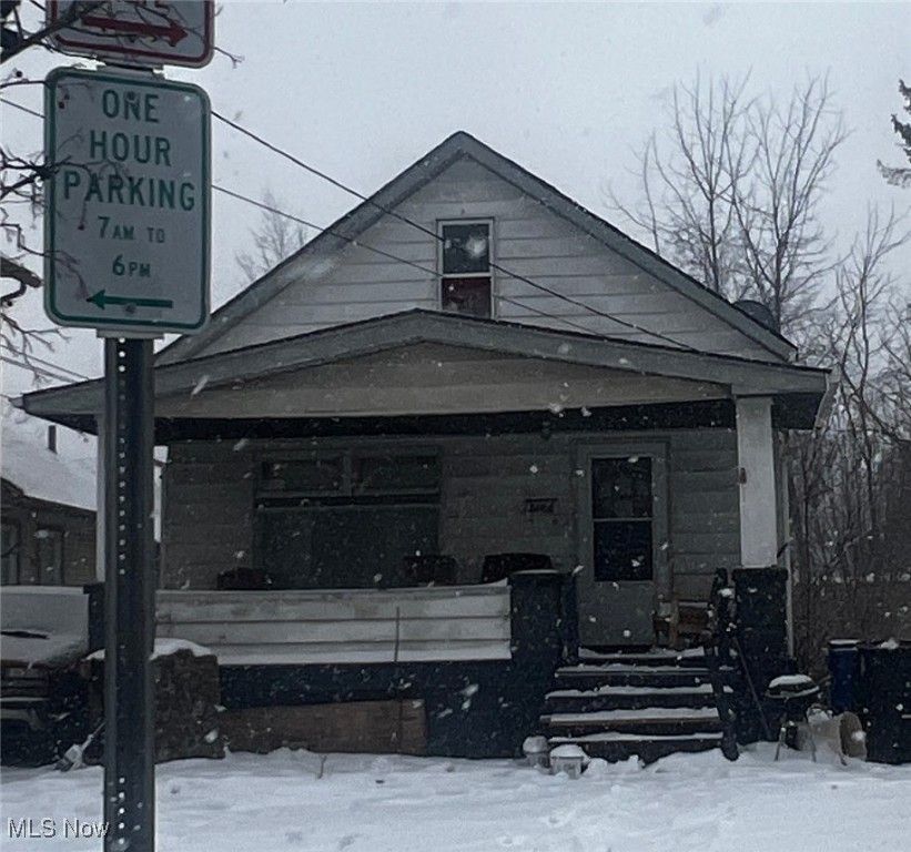 6106 Fleet, Cleveland, OH 44105