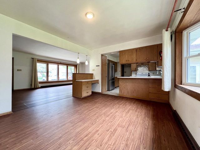 3205 N 10th STREET, Sheboygan, WI 53083