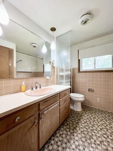 3205 N 10th STREET, Sheboygan, WI 53083