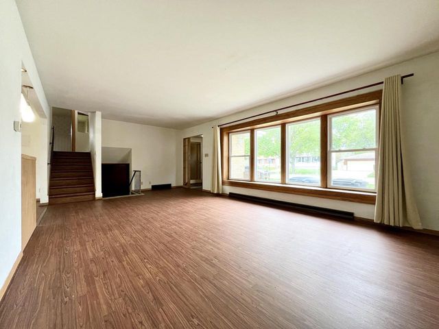 3205 N 10th STREET, Sheboygan, WI 53083