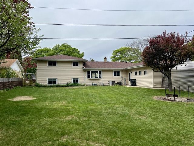 3205 N 10th STREET, Sheboygan, WI 53083