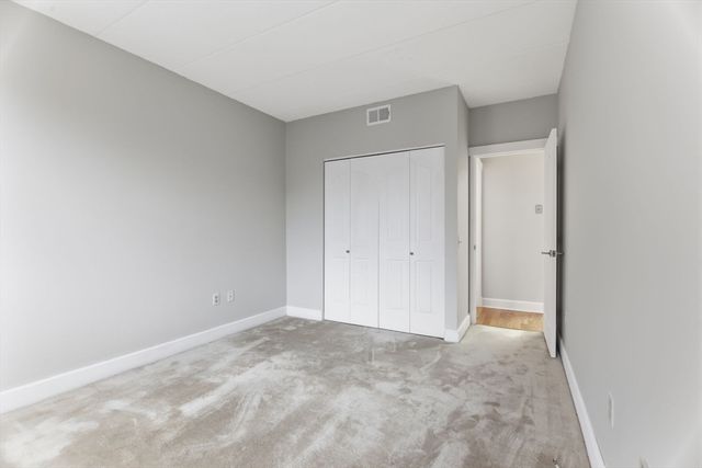 34 Sumner Ave 210, Springfield, MA 01108