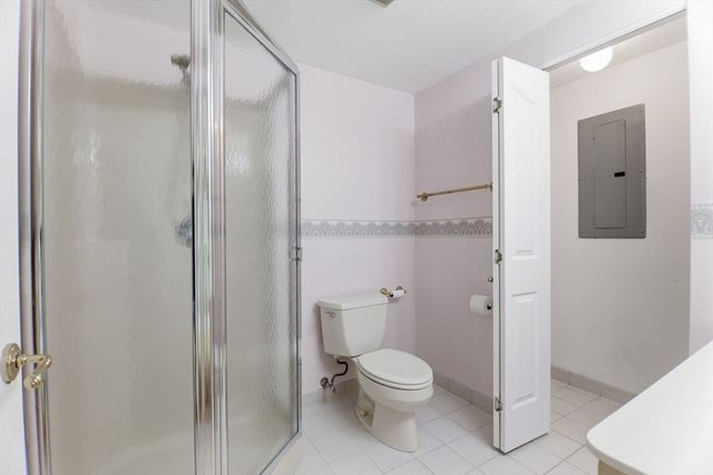 34 Sumner Ave 210, Springfield, MA 01108