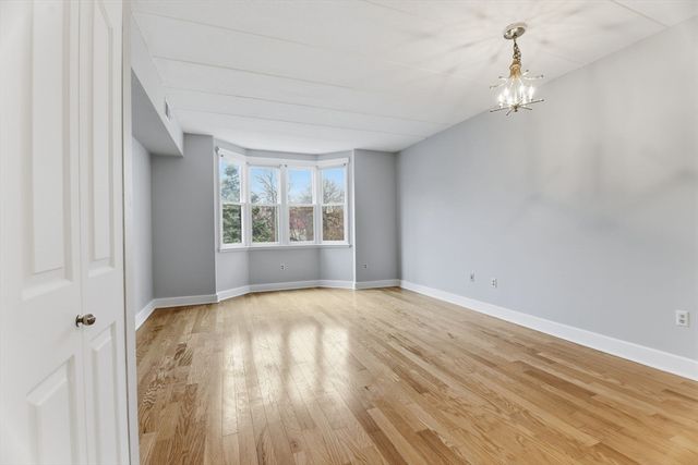 34 Sumner Ave 210, Springfield, MA 01108