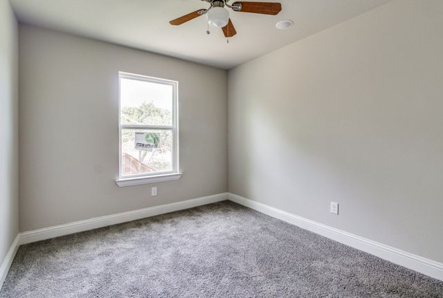 811 W Coffin Street, Denison, TX 75020