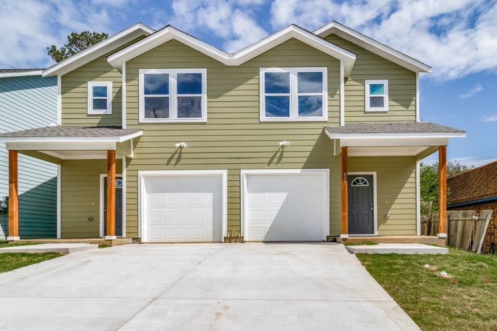 811 W Coffin Street, Denison, TX 75020