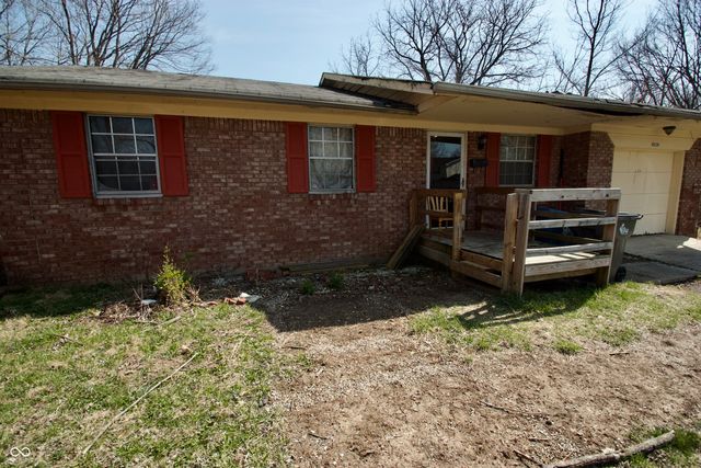 10230 Meadowlark Drive, Indianapolis, IN 46235