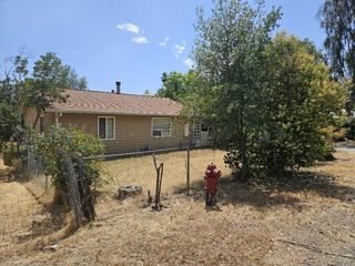 1637 Green Street, Redding, CA 96002