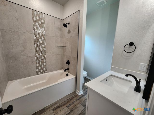 719 Eagle Claw Drive, Salado, TX 76571