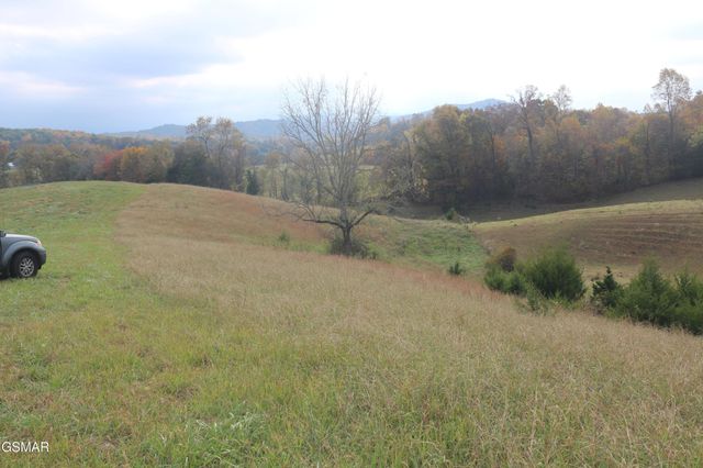 635 Sharp Road, Sevierville, TN 37876