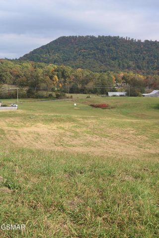 635 Sharp Road, Sevierville, TN 37876