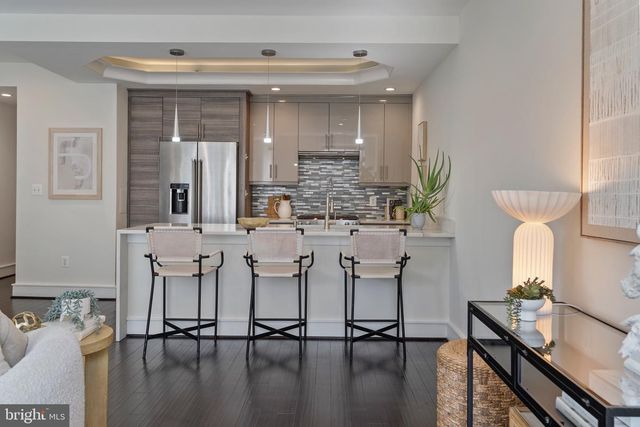 3321 16TH ST NW #205, Washington, DC 20010