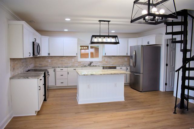 37 Geney Ln., Pawleys Island, SC 29585