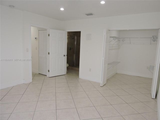 551 E 39th St 1, Hialeah, FL 33013