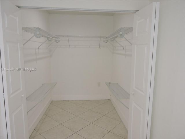 551 E 39th St 1, Hialeah, FL 33013