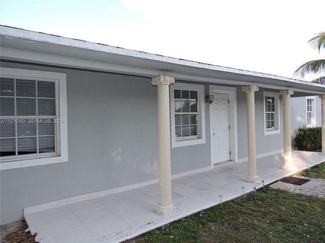 551 E 39th St 1, Hialeah, FL 33013