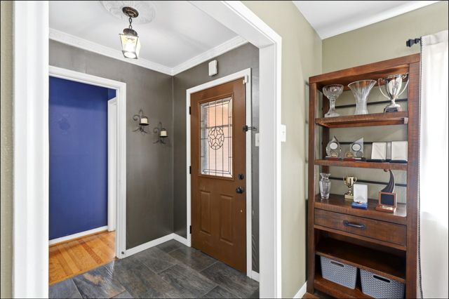 6725 Braeburn Drive, Dallas, TX 75214