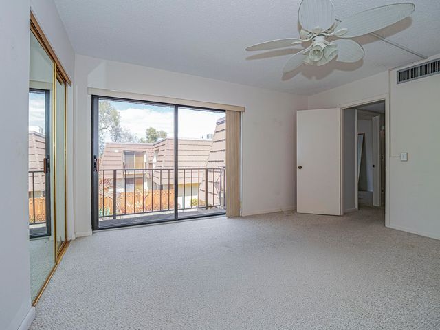 1166 6th Avenue 20a, Vero Beach, FL 32960