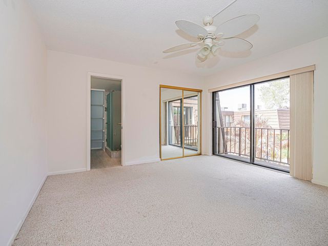 1166 6th Avenue 20a, Vero Beach, FL 32960